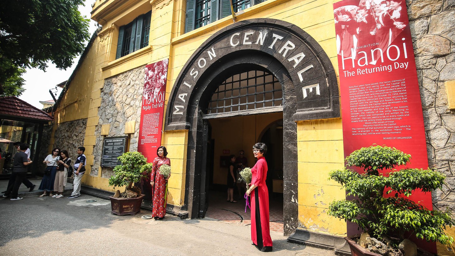 Hà Nội ngày trở về... và hôm nay - Ảnh 2.