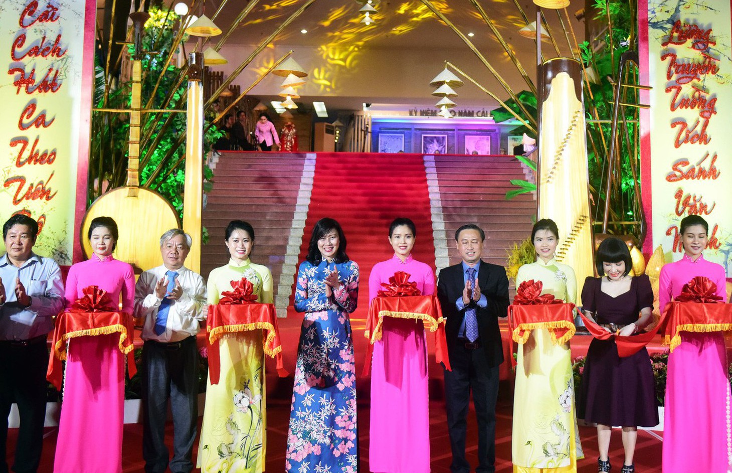 Mừng trăm năm, xem cải lương xưa, nghe đờn ca tài tử - Ảnh 2.