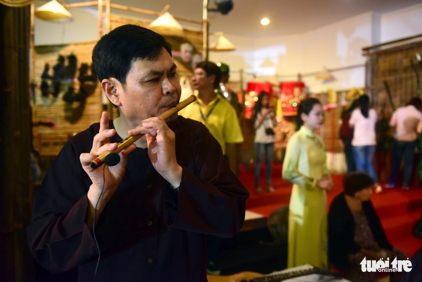 Mừng trăm năm, xem cải lương xưa, nghe đờn ca tài tử - Ảnh 3.