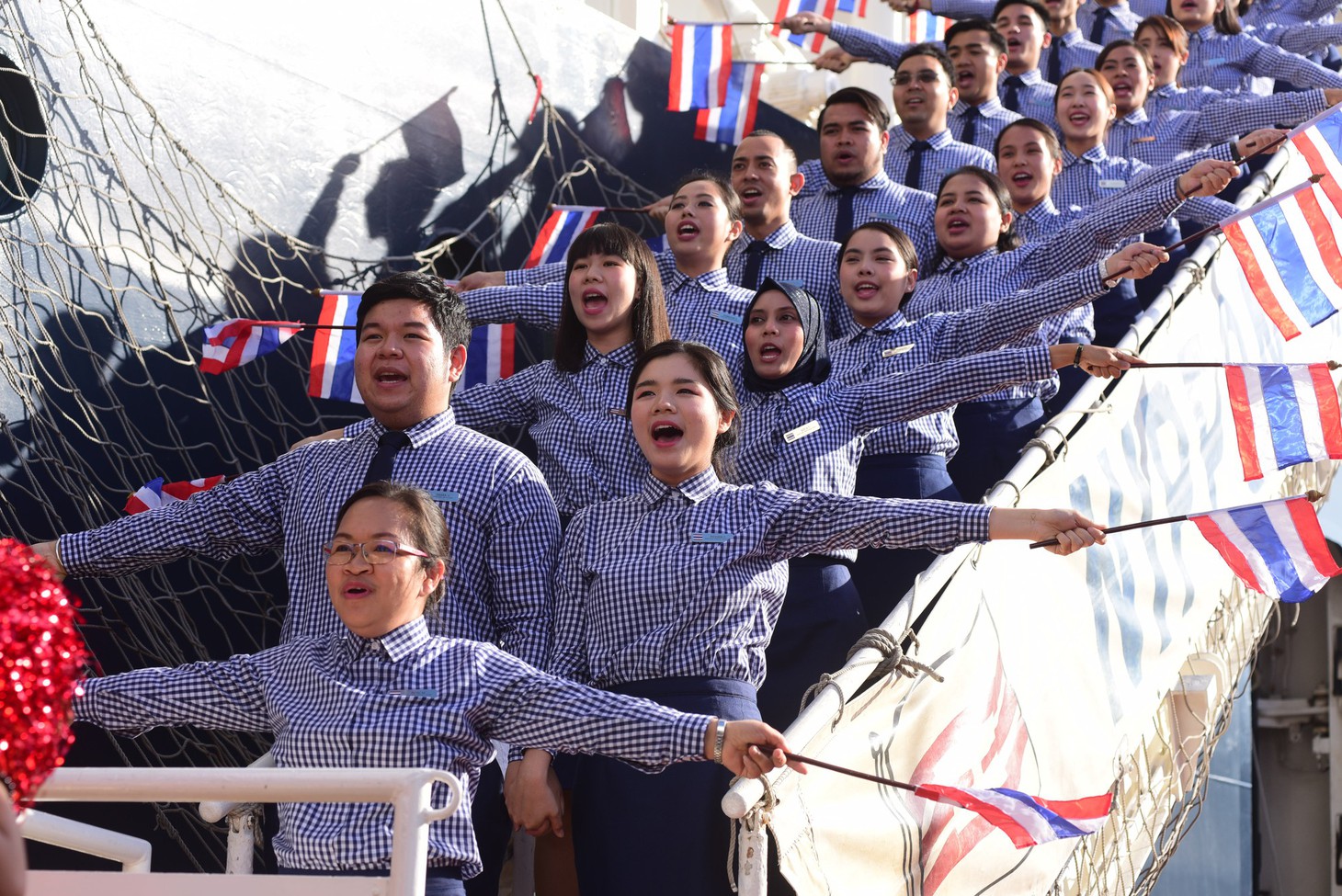 Tàu Nippon Maru đưa 329 thanh niên ưu tú cập cảng Cát Lái - Ảnh 9.