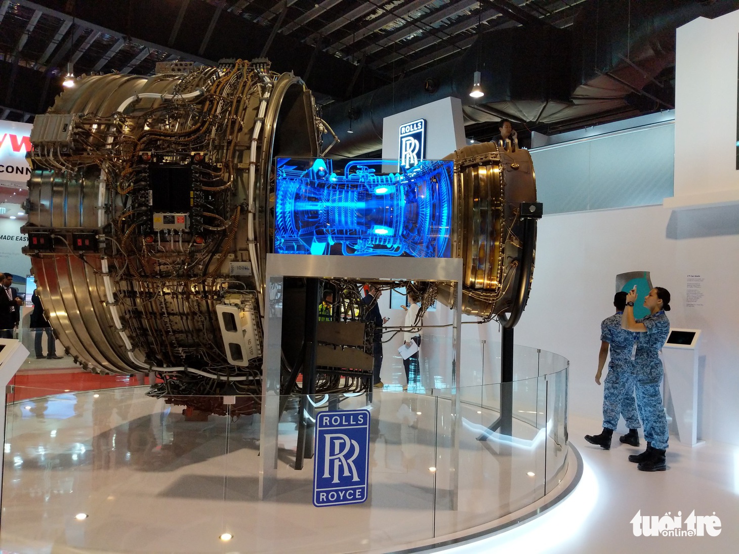 Ngắm dàn máy bay khủng ở Singapore Airshow 2018 - Ảnh 9.