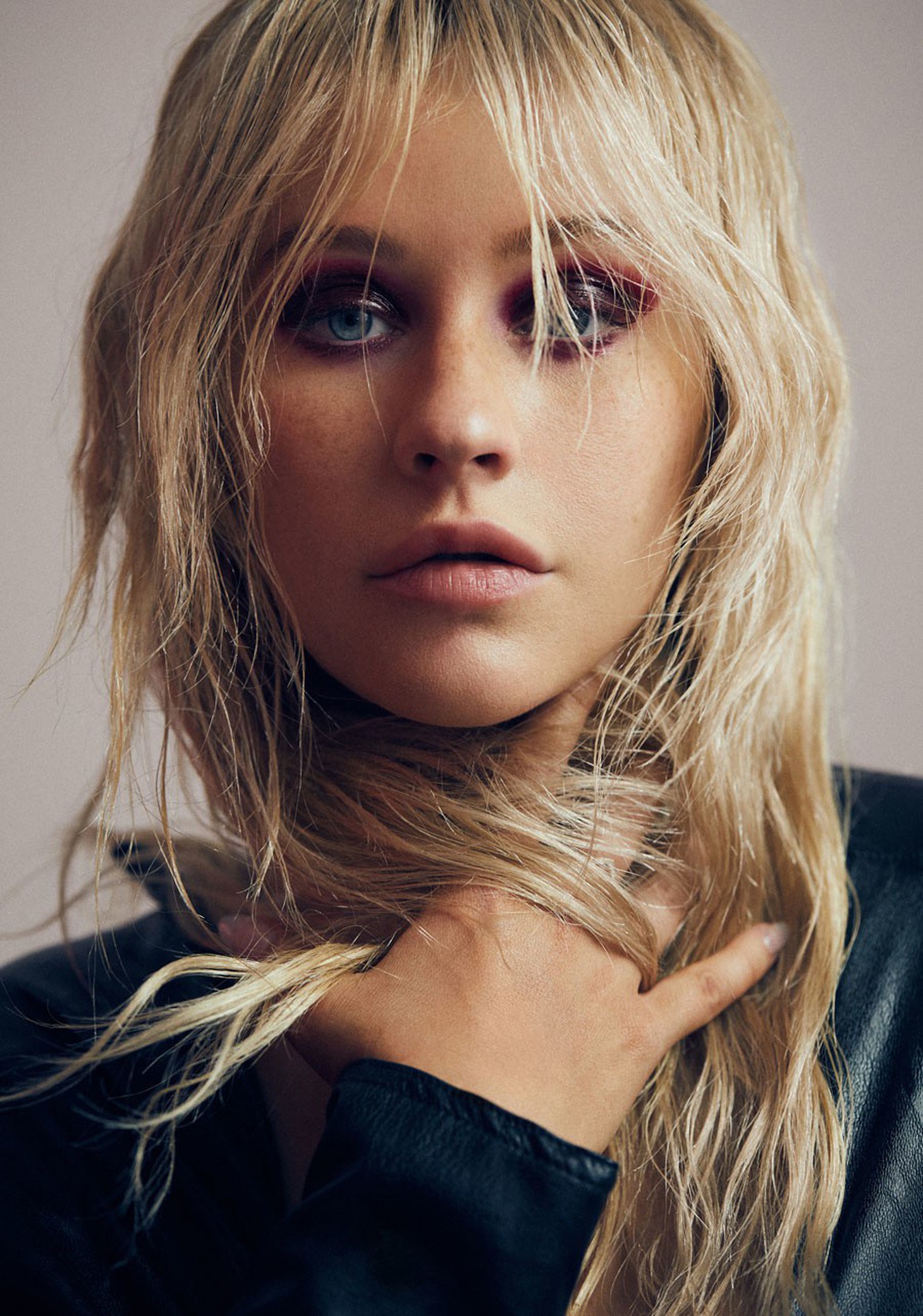 Christina Aguilera: đang ở thời điểm muốn trút bỏ tất cả - Ảnh 9.
