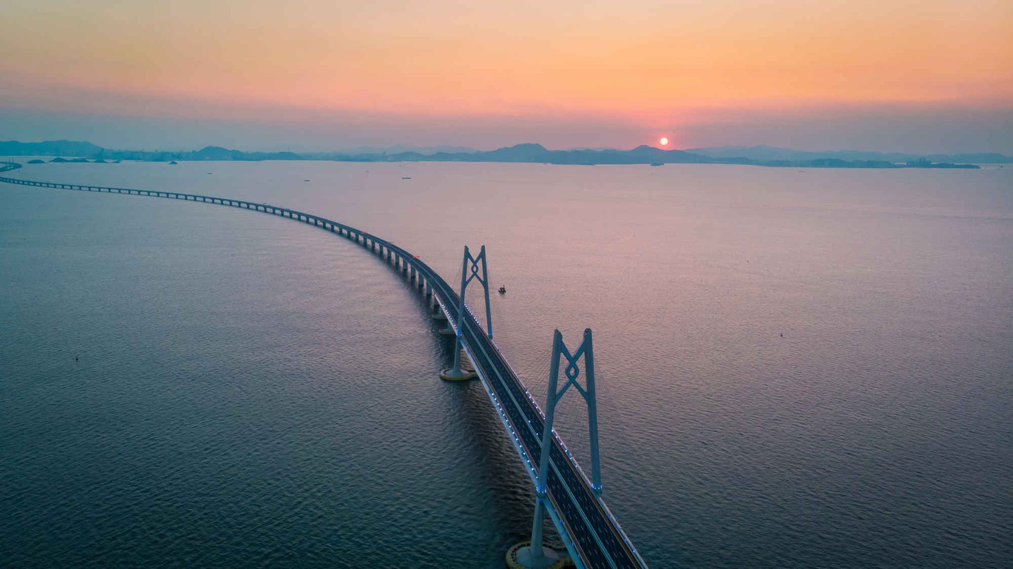 Đà Nẵng vào top điểm đến hấp dẫn nhất 2019 trên báo Mỹ - Ảnh 11.