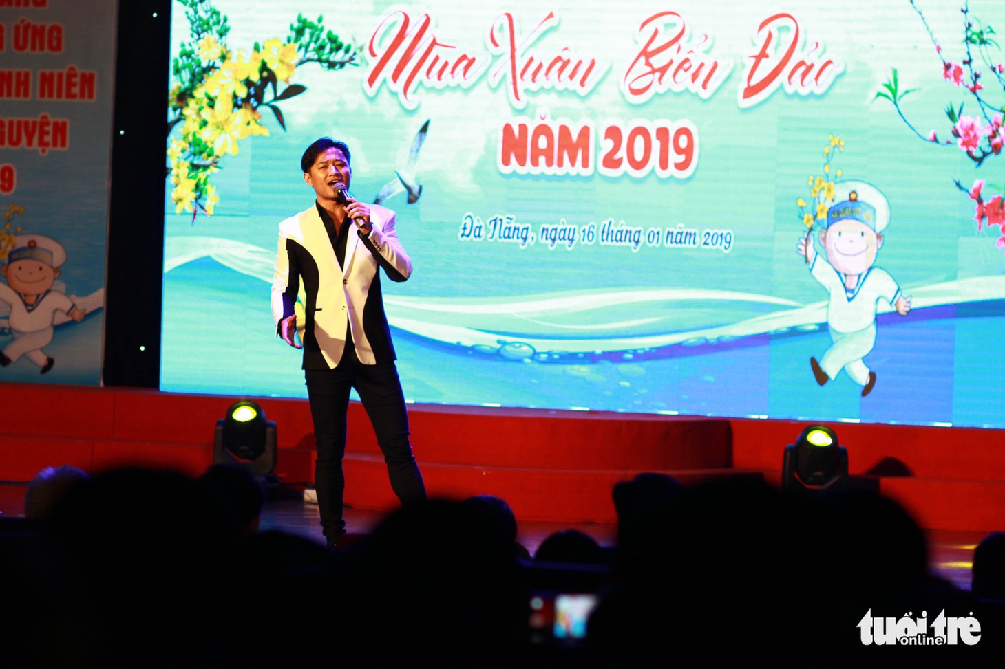Chiến sĩ Vùng 3 hải quân cháy hết mình với Mùa xuân biển đảo - Ảnh 5.