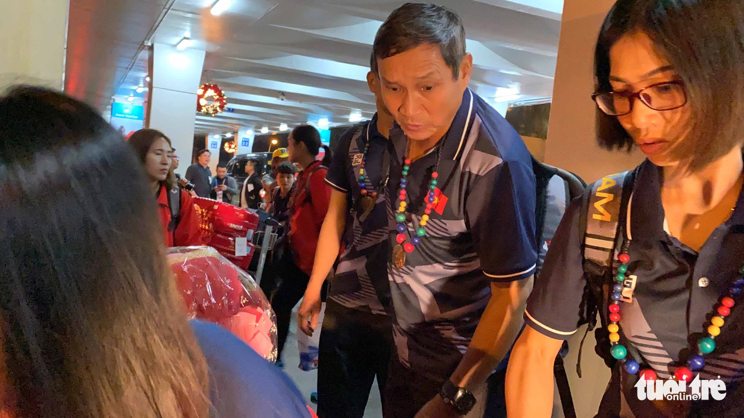 U22 Việt Nam và đội tuyển bóng đá nữ đến Philippines - Ảnh 10.