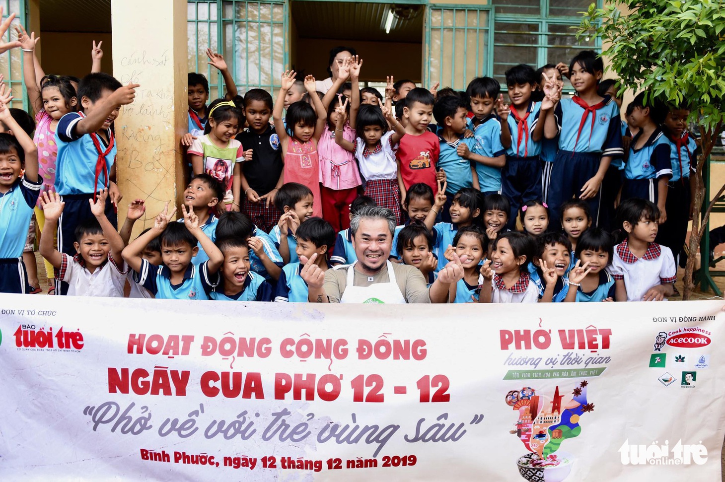 Cô giáo hỏi ai chưa từng ăn phở, tất cả các con đều giơ tay - Ảnh 14.