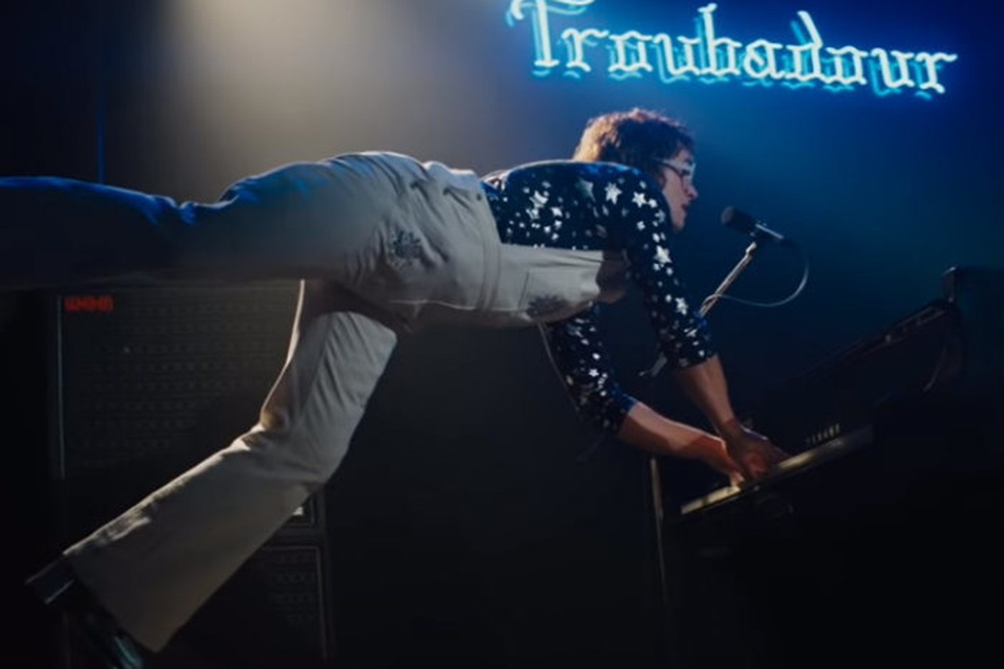 Rocketman - lời tự thú của Elton John - Ảnh 3.
