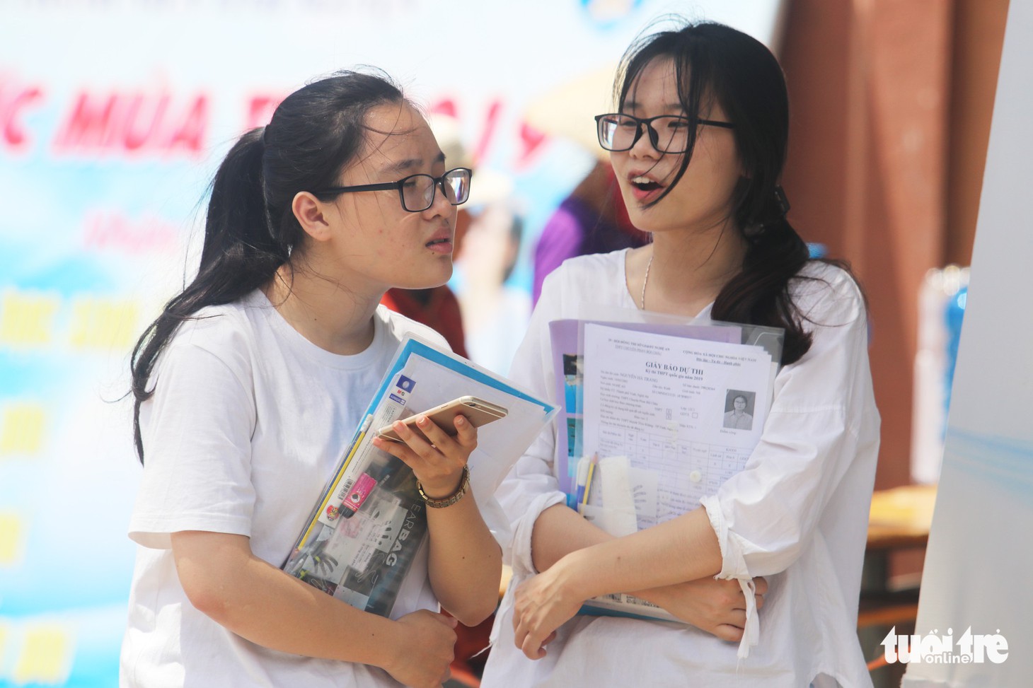 Nụ cười tỏa nắng sau mùa thi, chúng ta tạm biệt thời học sinh đáng nhớ! - Ảnh 26.