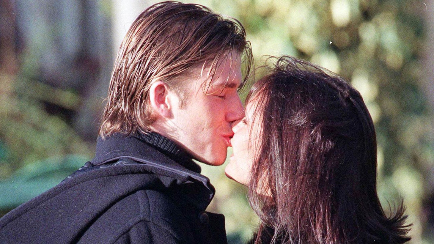 Beckham tự hào 20 năm một vợ bốn con, hạnh phúc với Victoria - Ảnh 3.