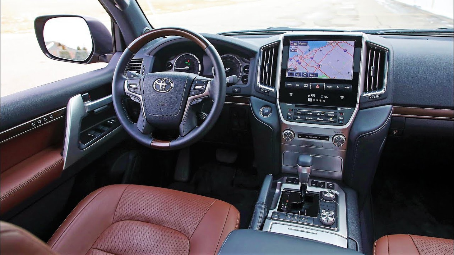 6 chiếc SUV hàng hot được phương Tây ưa thích - Ảnh 12.