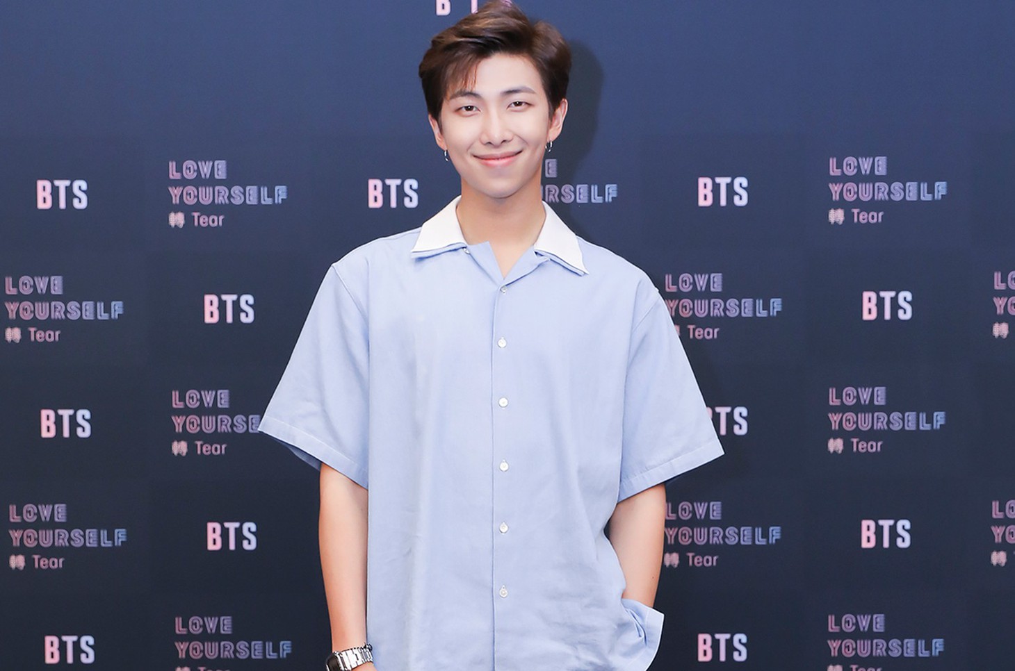 Mừng sinh nhật, BTS được fan tặng cả một khu rừng - Ảnh 3.