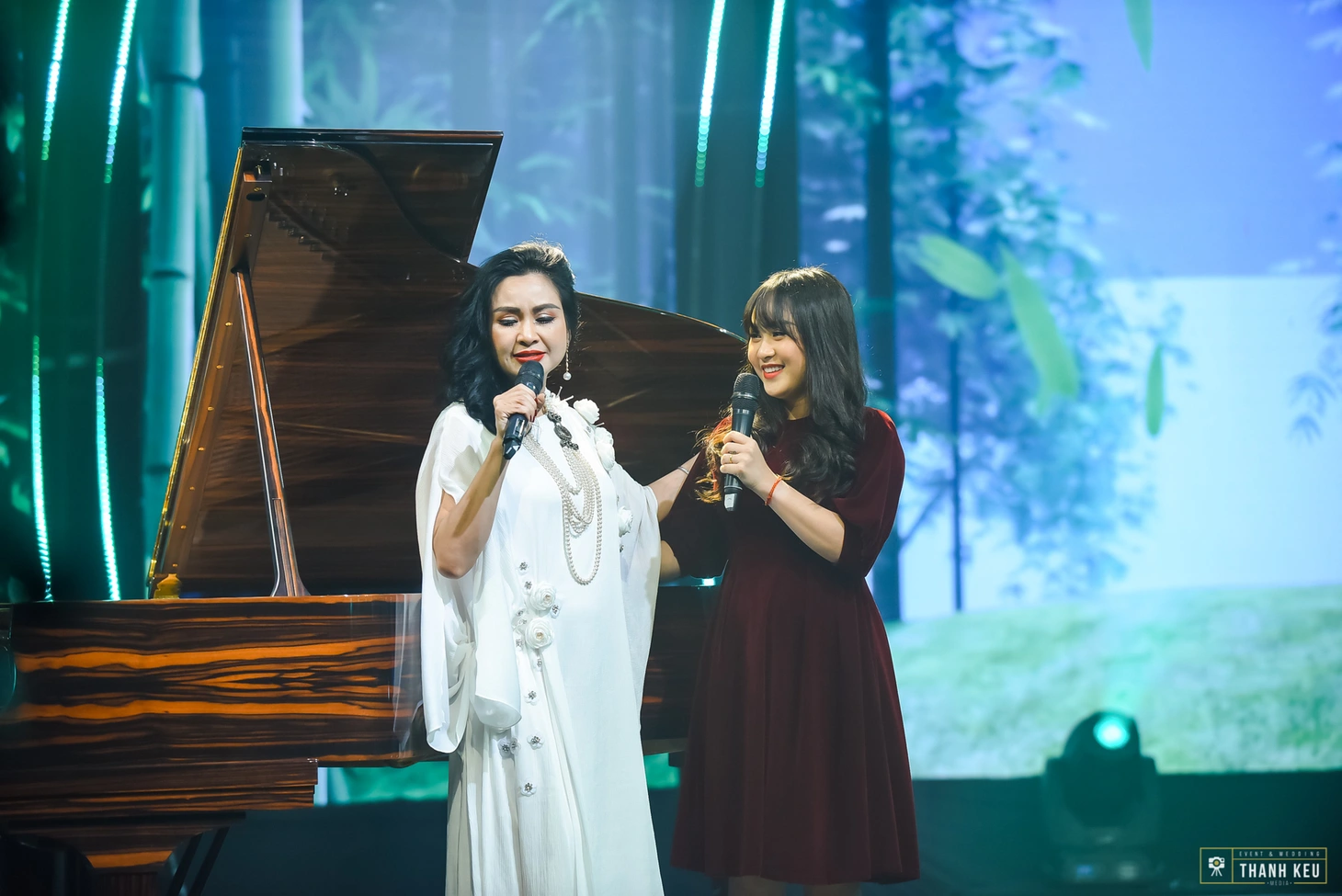 NSND Đặng Thái Sơn và người mẹ 102 tuổi tham gia cuộc đoàn tụ lớn trên truyền hình - Ảnh 9.