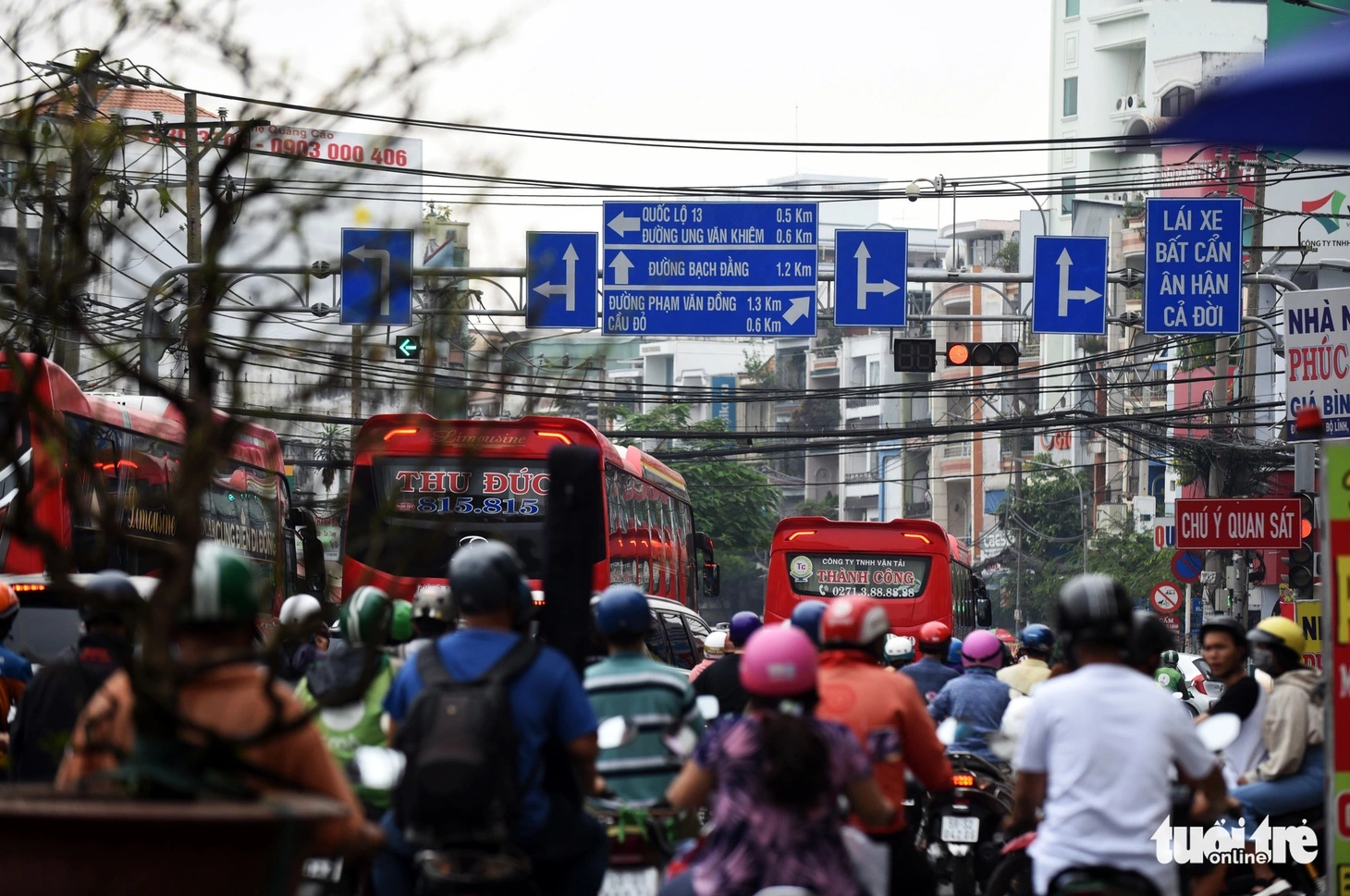 Bắt đầu cuộc Xuân vận... nhích từng chút một - Ảnh 10.