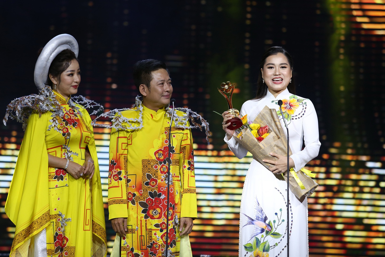‘Để Mị nói cho mà nghe’ nhận cú đúp Giải Mai Vàng 2019 - Ảnh 4.