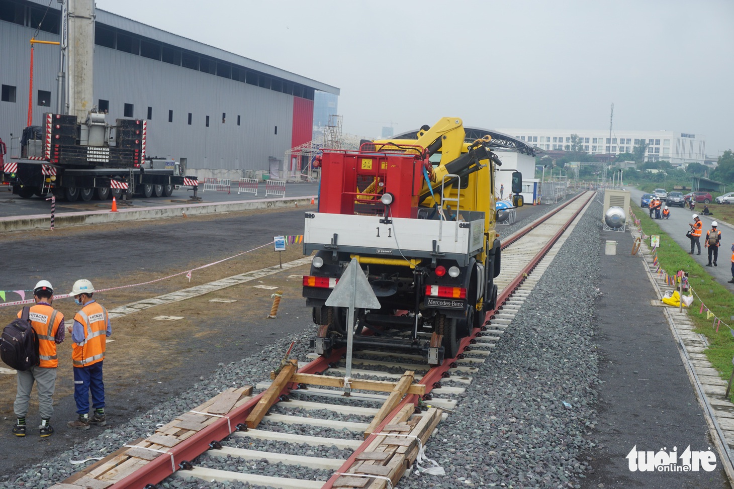 Tàu metro 1 lăn bánh ở depot, tháng 4-2021 sẽ chạy thử từ ngã tư Bình Thái về Long Bình - Ảnh 17.