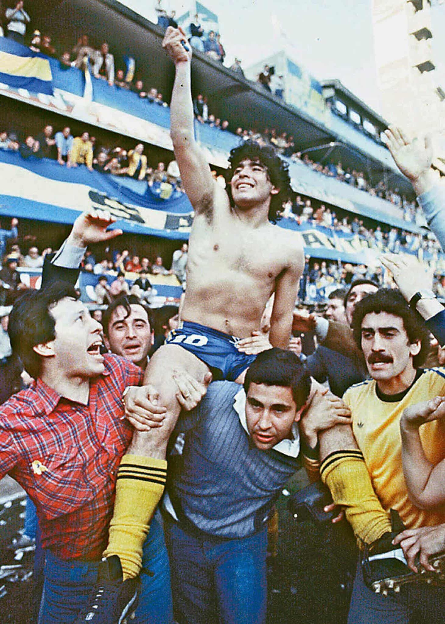 Sự nghiệp vĩ đại của Maradona qua ảnh - Ảnh 4.