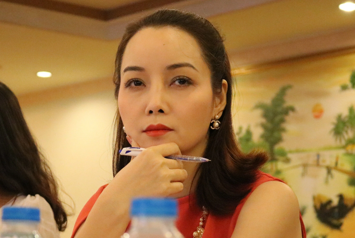 mai thu huyen