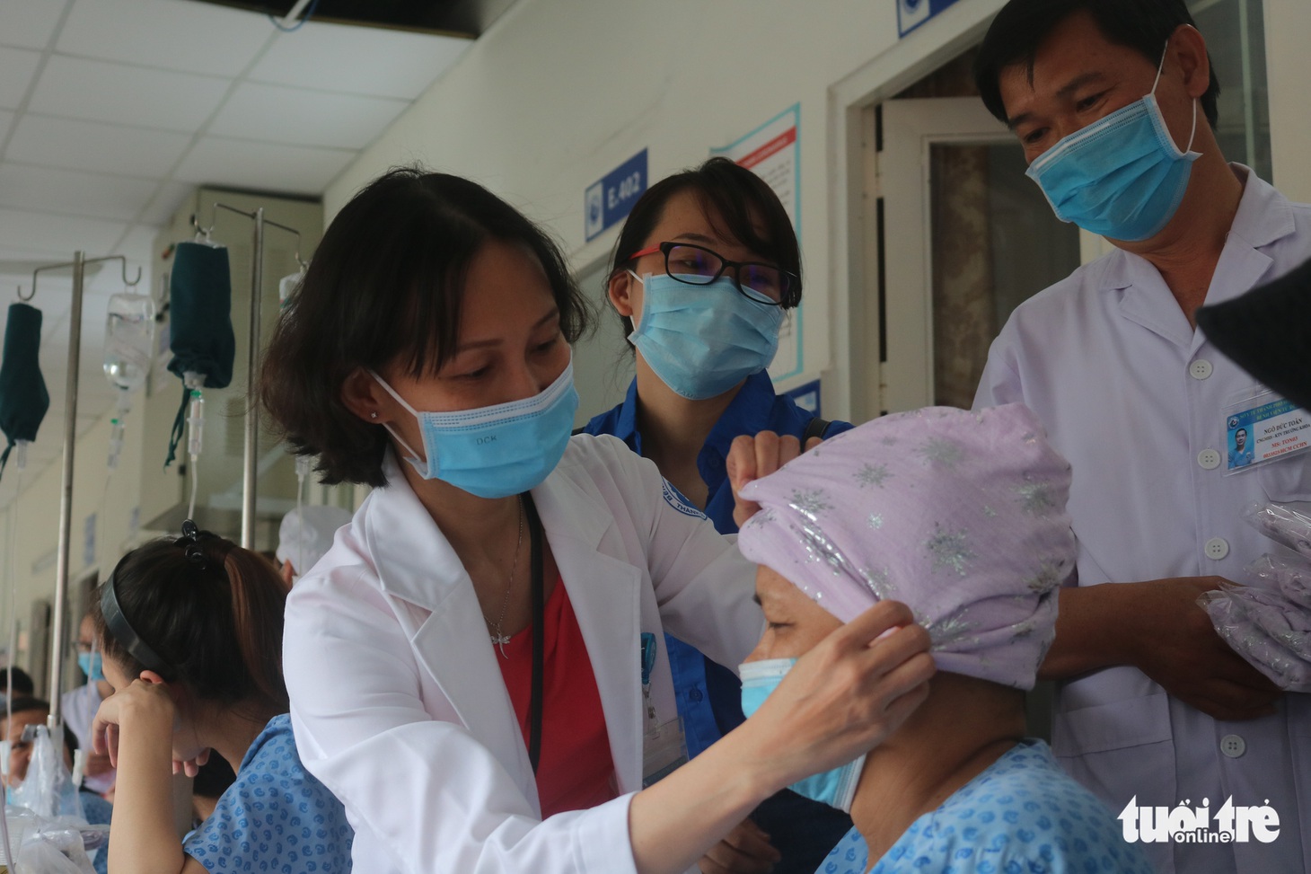Bữa cơm ngày cuối năm của bệnh nhân ung thư ở Bệnh viện Từ Dũ - Ảnh 9.