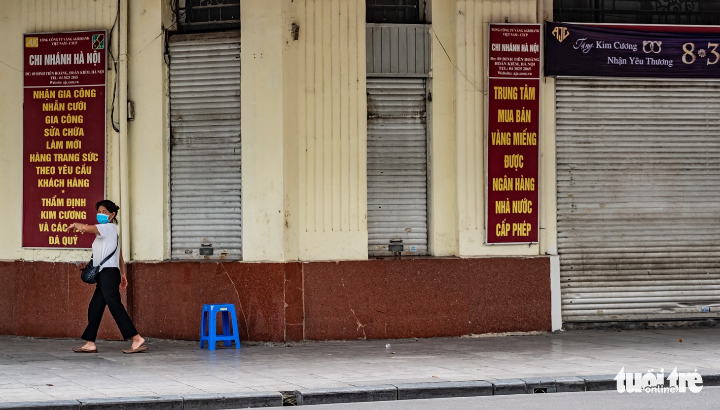 Hà Nội mùa này vắng những... người đi - Ảnh 13.