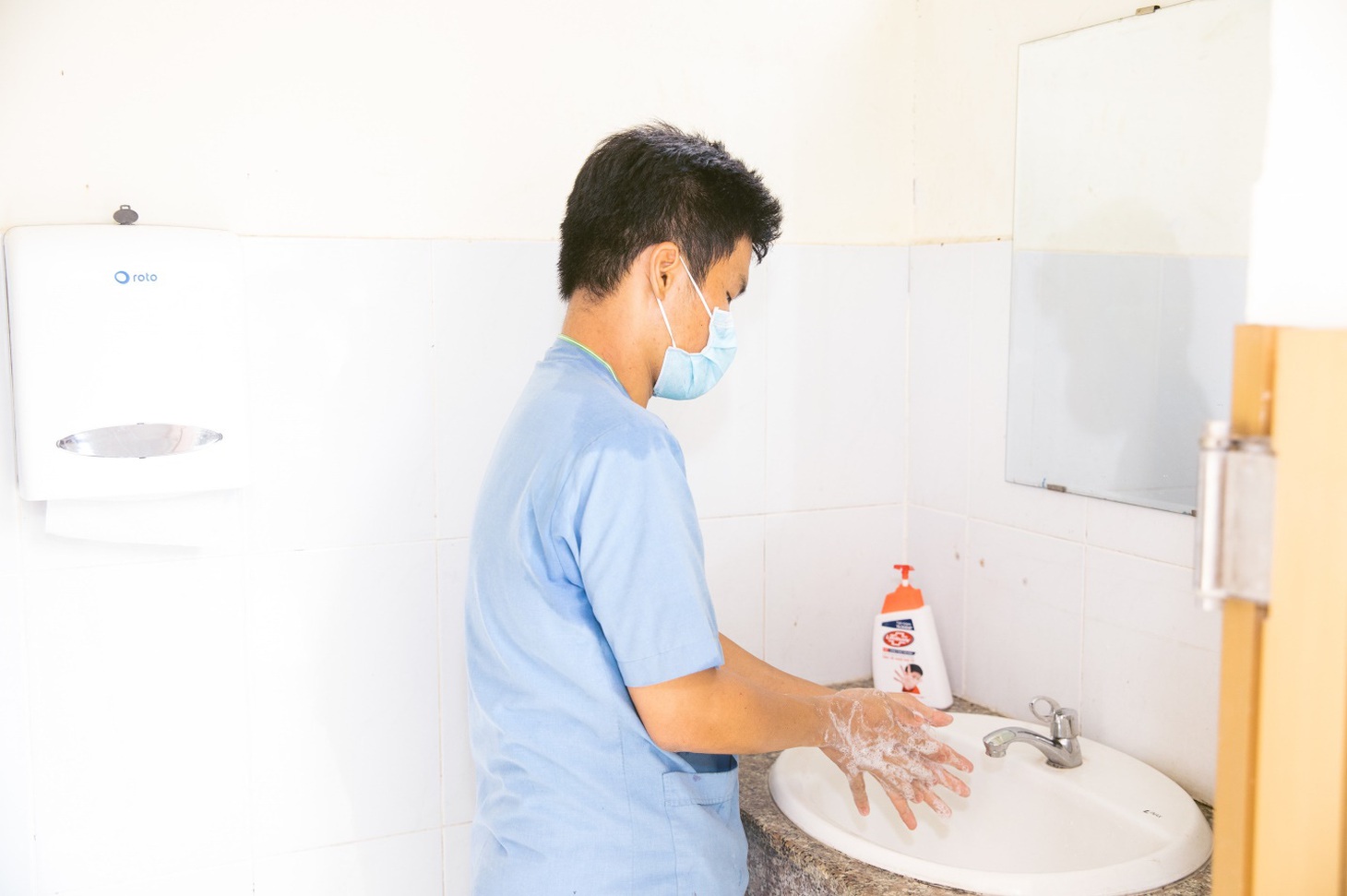 Những chuyến hàng Unilever đến với tuyến đầu chống dịch - Ảnh 7.