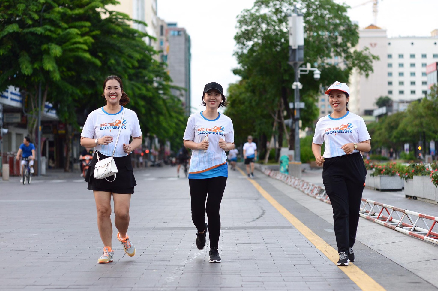 Giải chạy bộ hưởng ứng ngày không tiền mặt 2020: Ngày đầu háo hức - Ảnh 35.