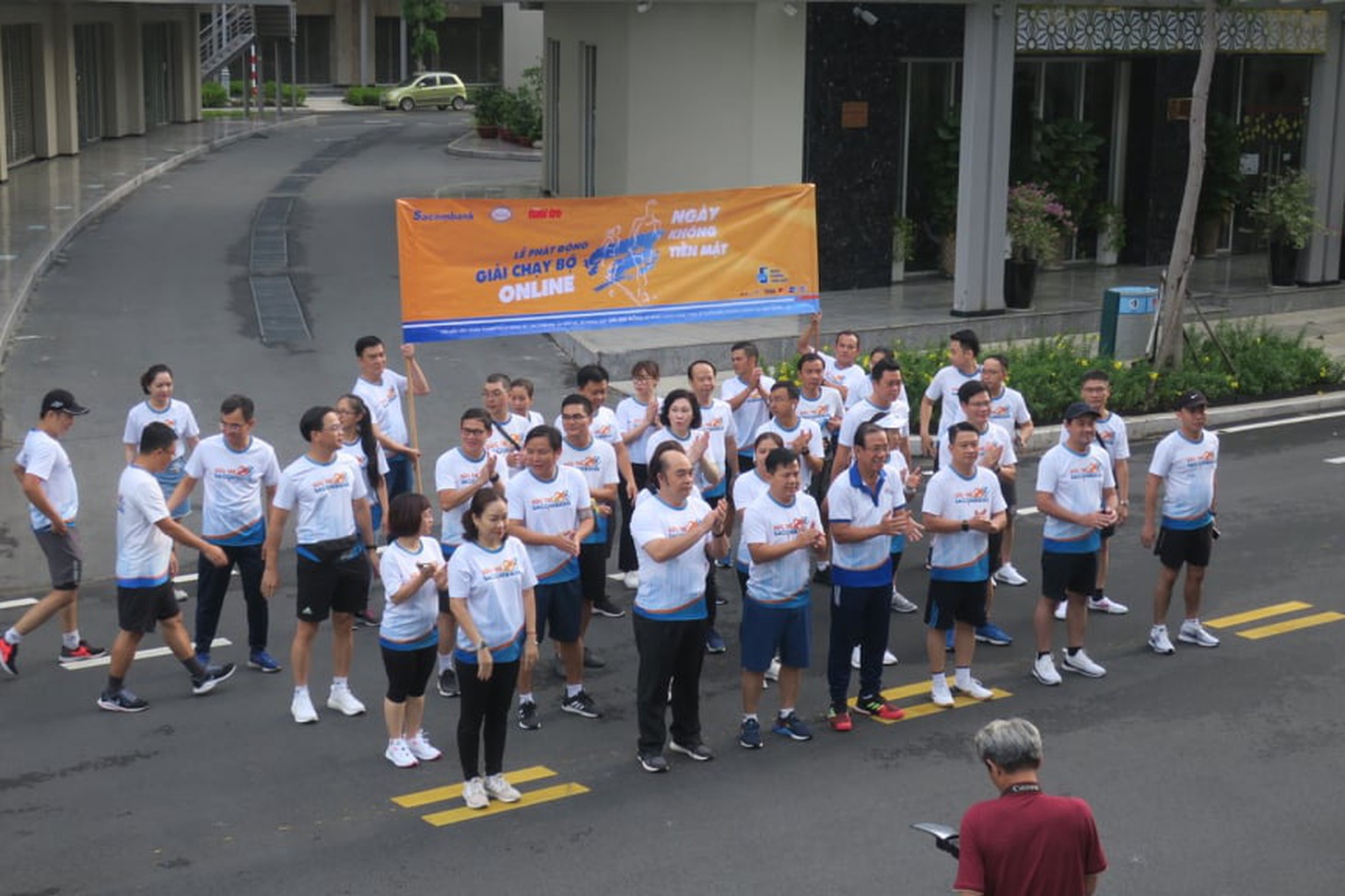 Giải chạy bộ hưởng ứng ngày không tiền mặt 2020: Ngày đầu háo hức - Ảnh 48.