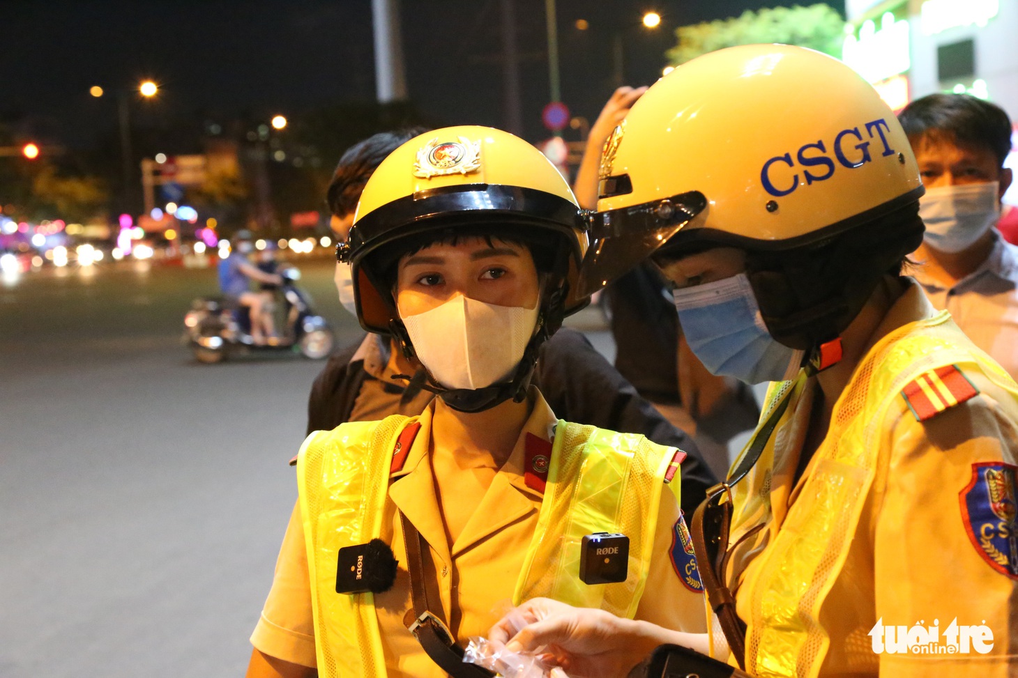 Nữ CSGT ở TP.HCM xử lý ma men đêm đường nhậu Phạm Văn Đồng ra sao? - Ảnh 6.