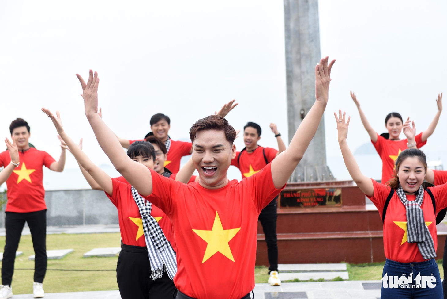 Mùa xuân biển đảo: Khởi động hành trình Tôi yêu Tổ quốc tôi năm 2021 - Ảnh 4.