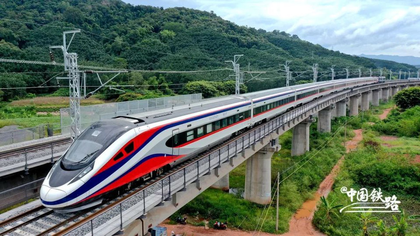 Bên trong đoàn tàu cao tốc sang trọng Triệu Voi Lào vừa tiếp nhận - Ảnh 3.