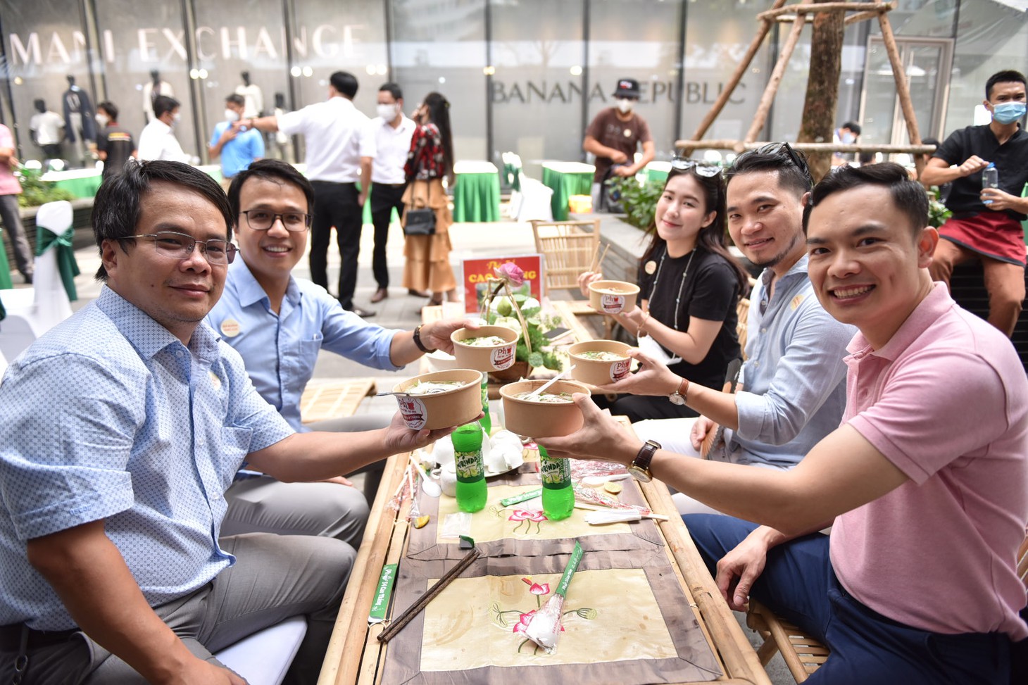 Nhộn nhịp check-in, thưởng thức phở tại Gala Ngày của Phở 12-12 - Ảnh 17.