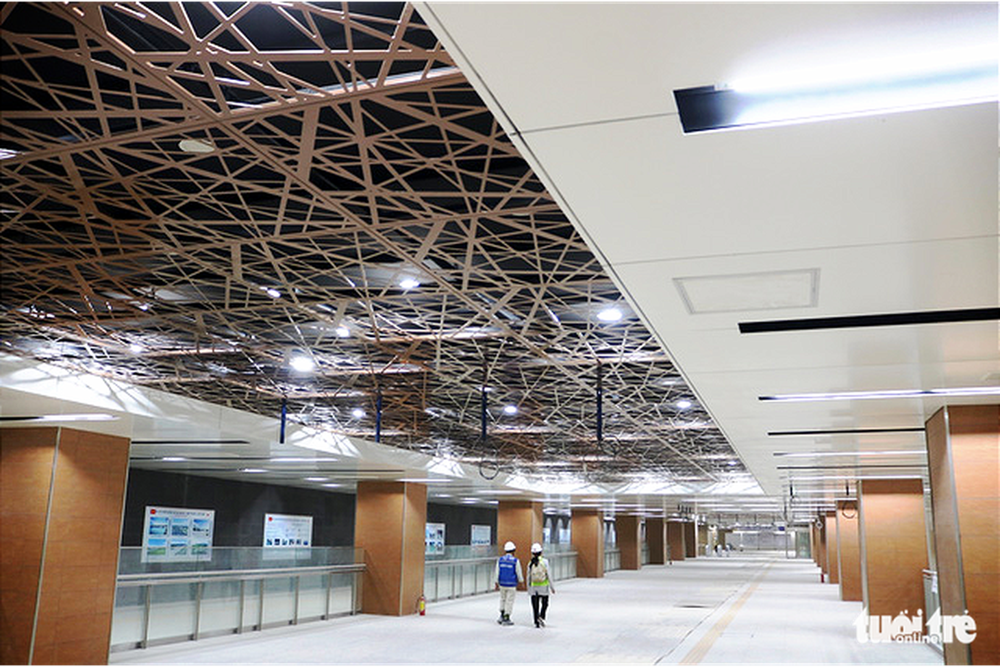 Những ngày cuối năm hối hả ở công trường nhà ga metro Bến Thành - Ảnh 11.