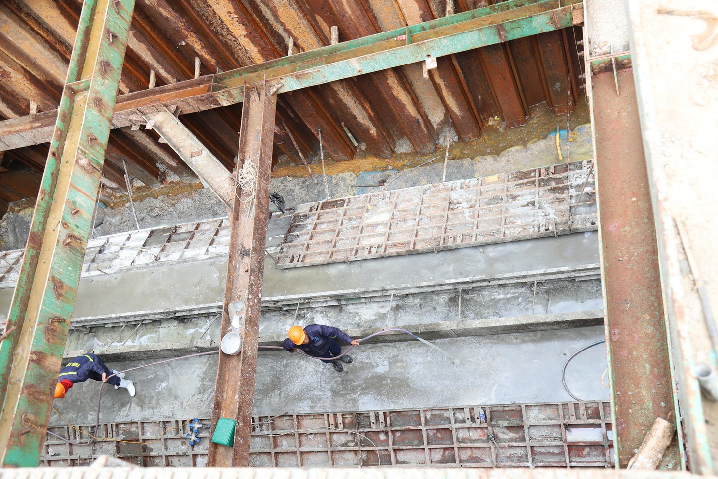 Siêu công trình thủy lợi ở miền Tây vận hành tạm - Ảnh 6.