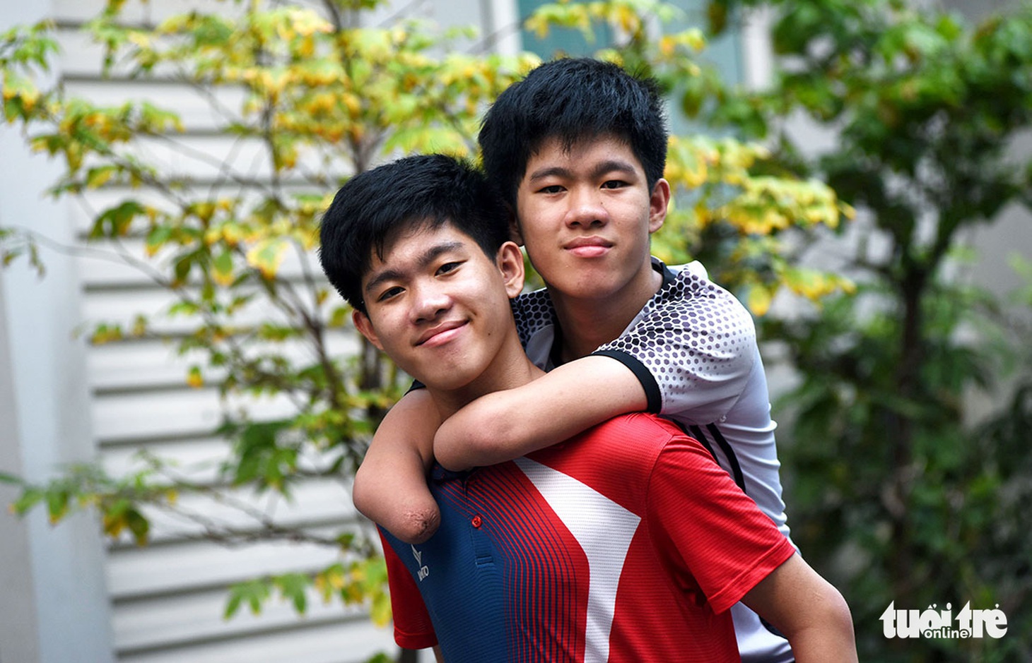 Vì đời em có anh, anh trai - Ảnh 1.