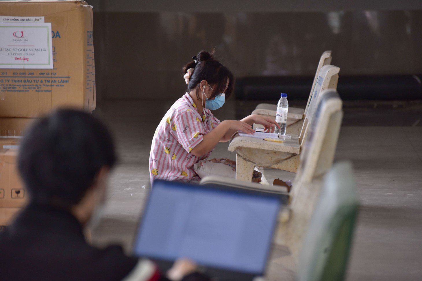 Phòng học dã chiến mùa tựu trường - Ảnh 5.