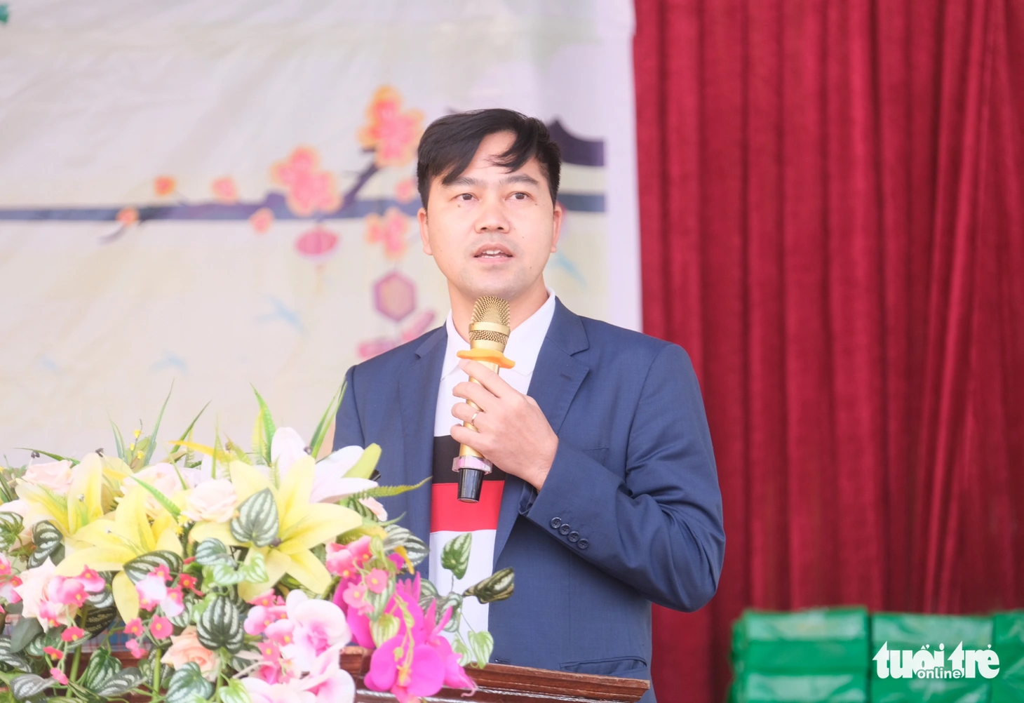 15 tấn xúc xích đến với 5.000 trẻ vùng cao Tây Bắc ngày cận tết - Ảnh 5.