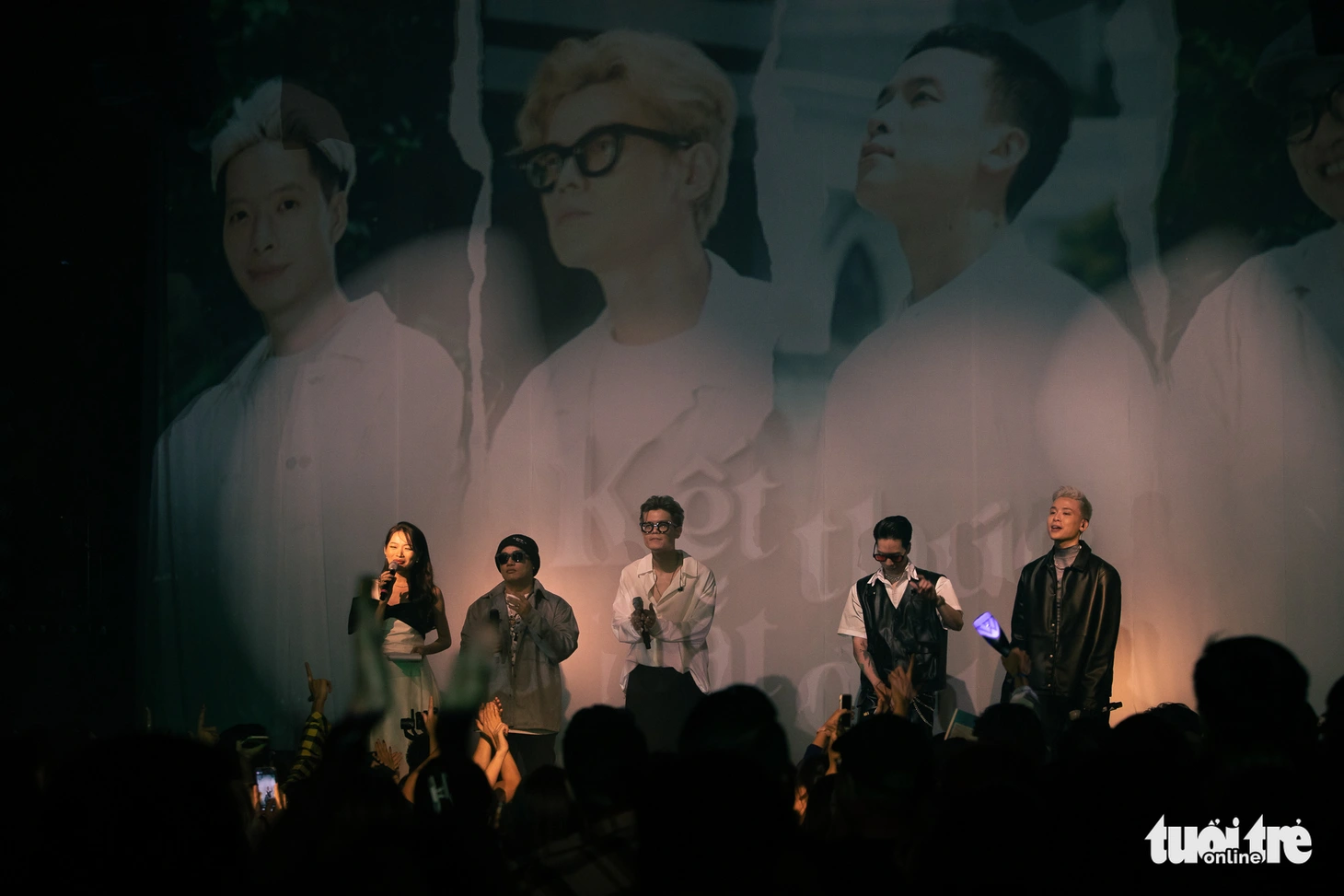 Da LAB bùng nổ với 15 ca khúc trong live show ra mắt MV mới - Ảnh 1.