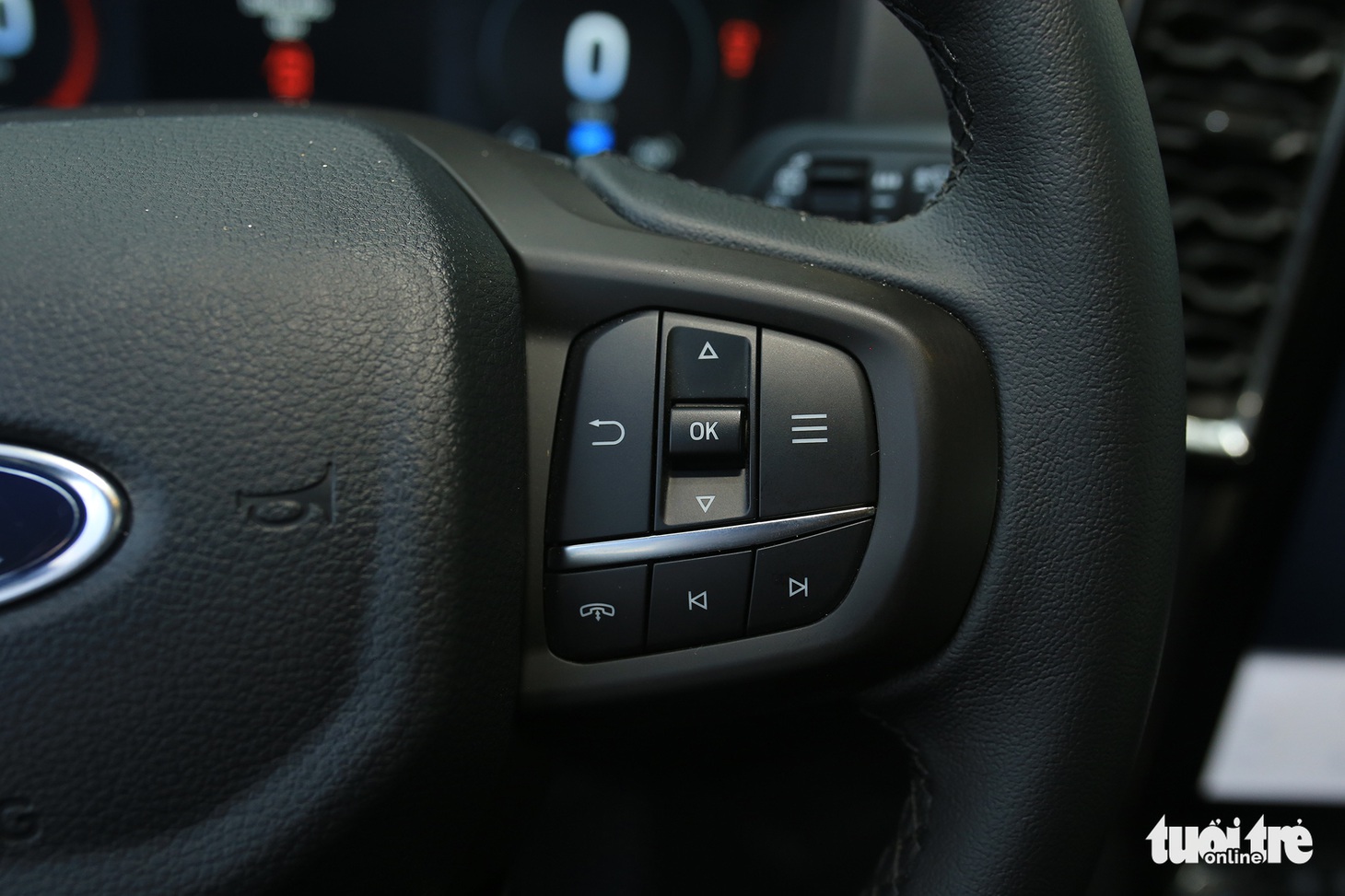 Chủ xe Ford Everest 2022: Thiết kế đẹp, vận hành tốt, chỉ còn vài điểm chưa ưng - Ảnh 5.