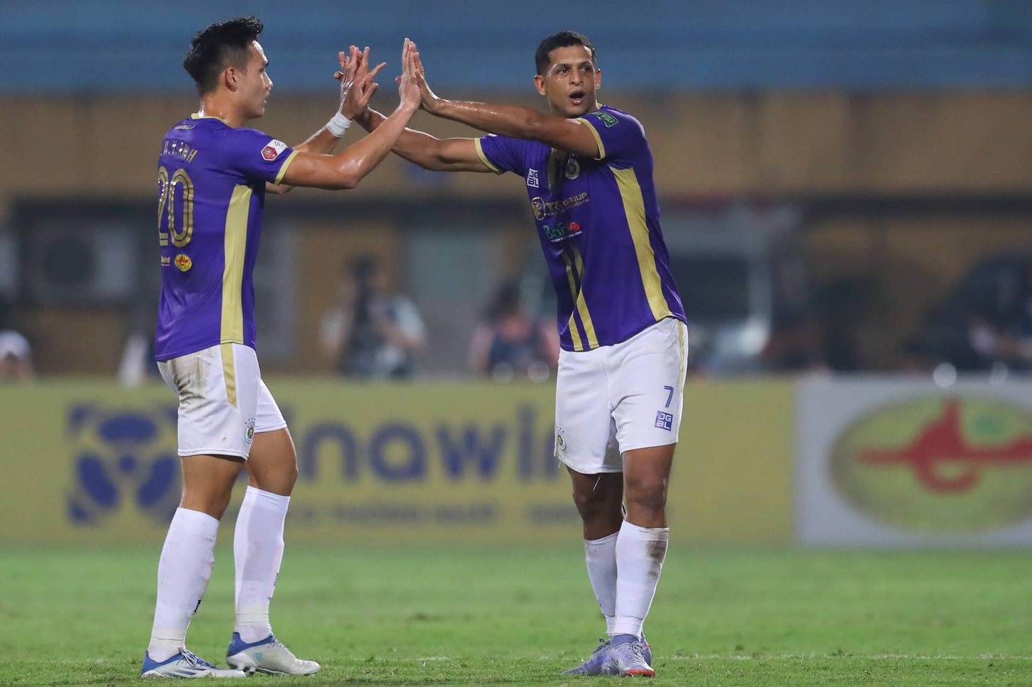 Hà Nội vô địch V-League 2022, Sài Gòn bên bờ vực xuống hạng - Ảnh 3.