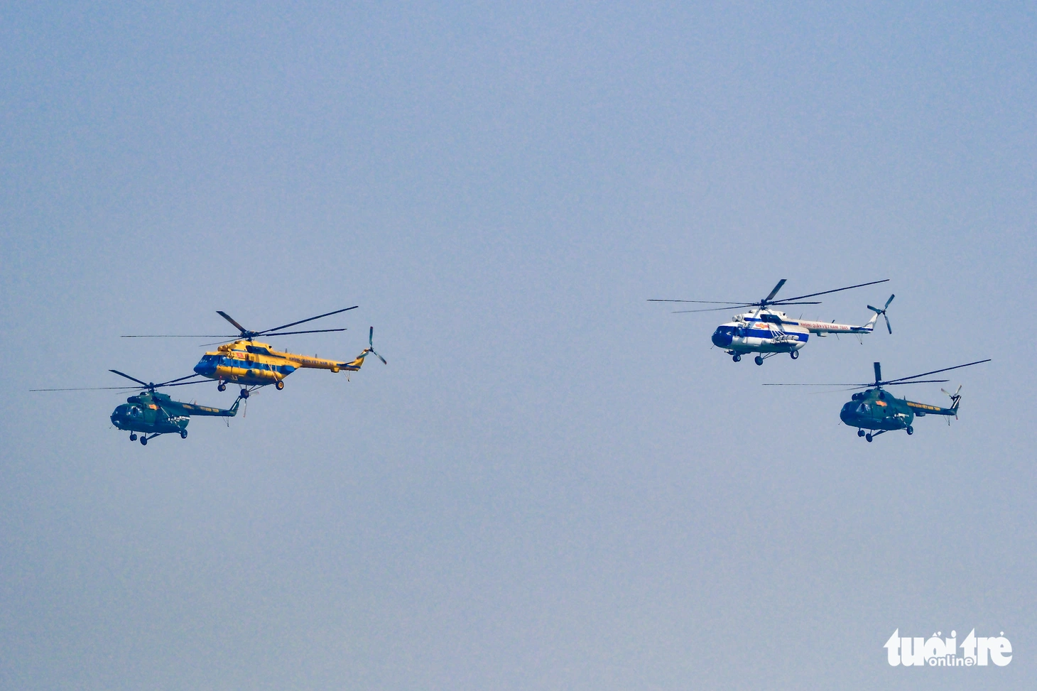 Bộ Ngoại giao lên tiếng về máy bay quân sự Việt Nam trên bầu trời Hà Nội - Ảnh 3.