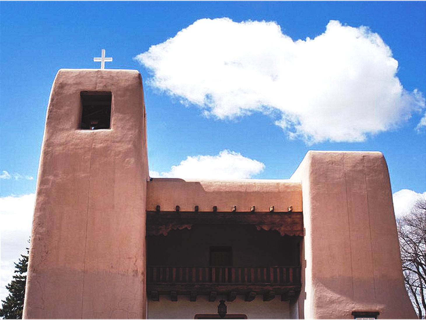 Những ngôi nhà pueblo hồi sinh ở Santa Fe - Ảnh 5.