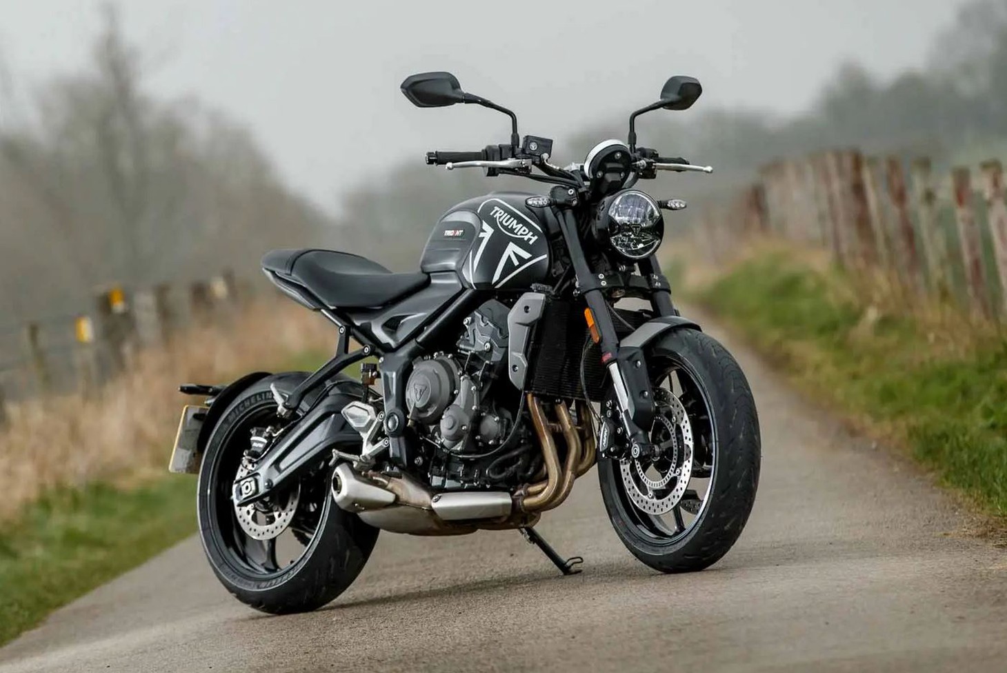 Loạt mô tô 600cc tại Việt Nam: Nhiều lựa chọn tầm giá 200 triệu đồng - Ảnh 5.