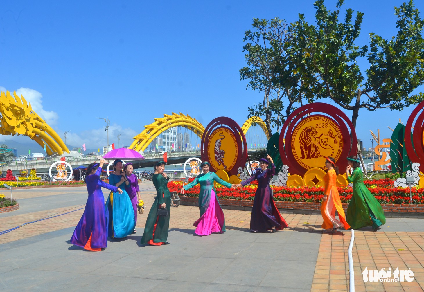 Thi ảnh Nụ xuân: Lan tỏa những nụ cười xuân - Ảnh 2.
