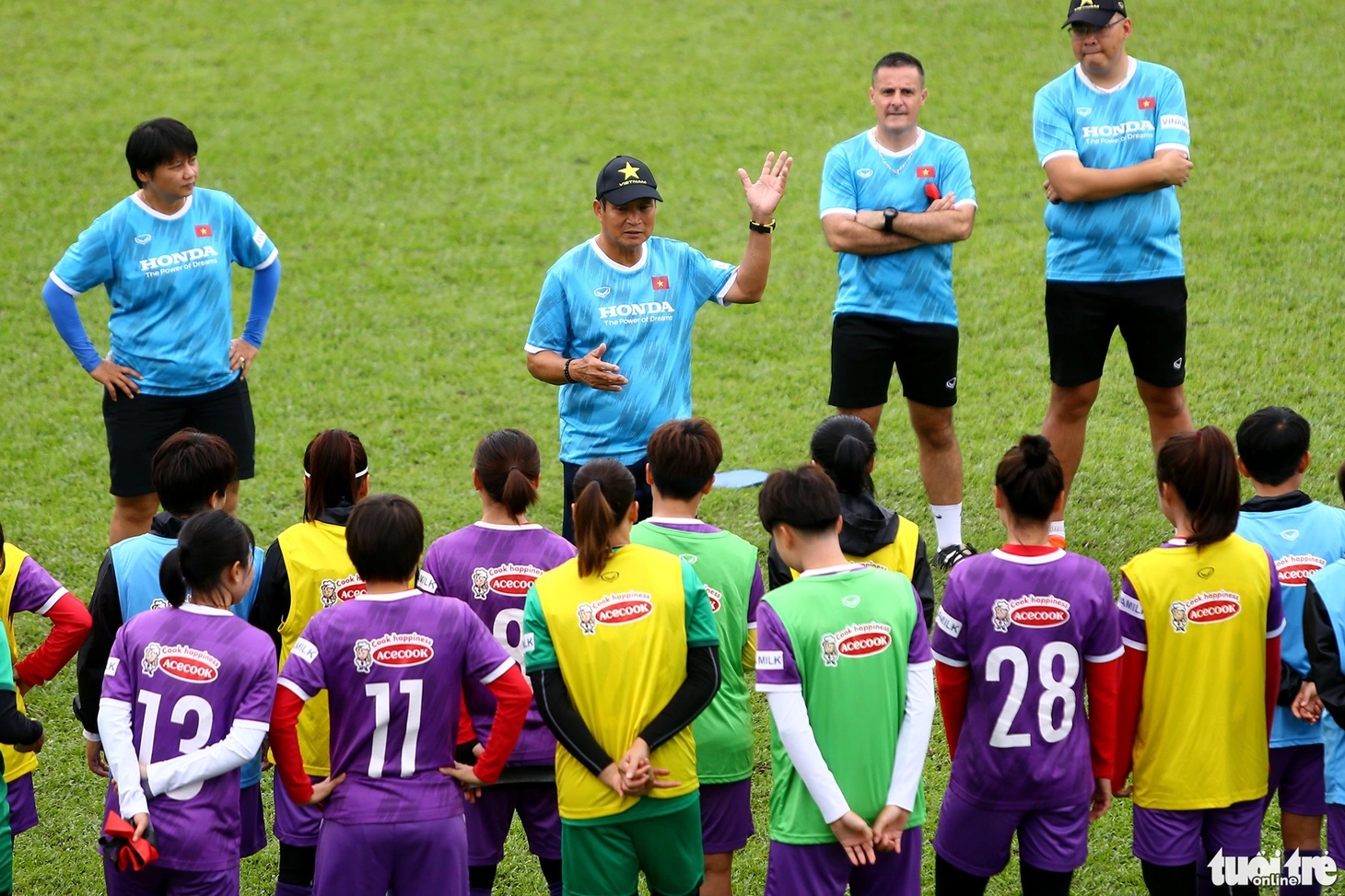 Tuyển nữ Việt Nam sẽ đấu giao hữu 3 trận trước SEA Games 31 - Ảnh 2.