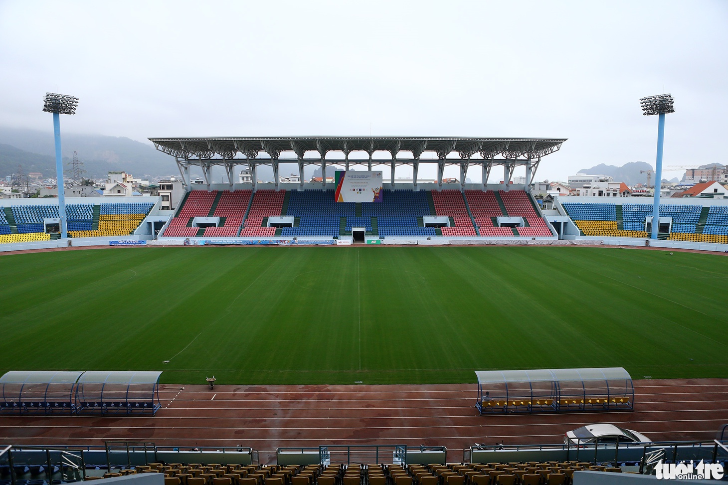 Tỉnh Quảng Ninh chuẩn bị tươm tất sân đấu SEA Games 31 - Ảnh 1.