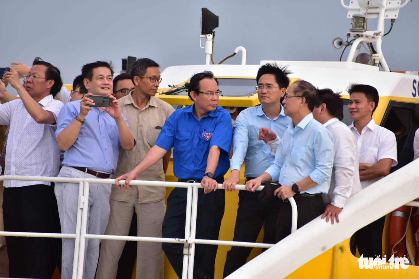 Bí thư, Chủ tịch TP.HCM khảo sát tìm cách phát triển sông Sài Gòn - Ảnh 10.