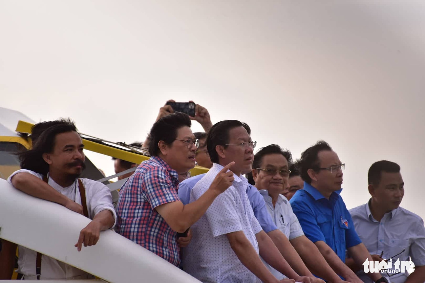Bí thư, Chủ tịch TP.HCM khảo sát tìm cách phát triển sông Sài Gòn - Ảnh 9.