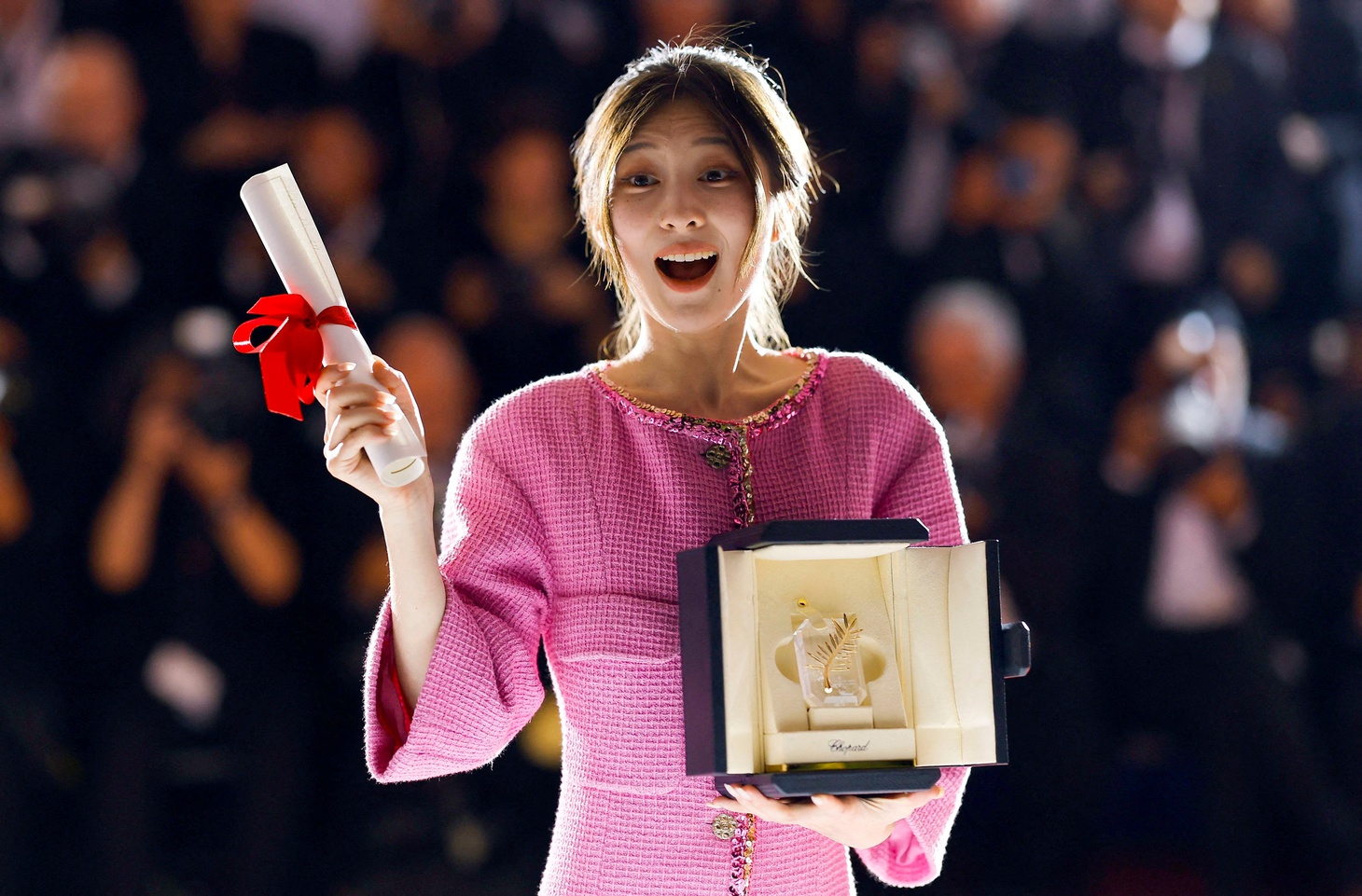 Cannes 2022: Triangle of Sadness giành giải Cành cọ vàng; điện ảnh Hàn Quốc thắng lớn - Ảnh 8.