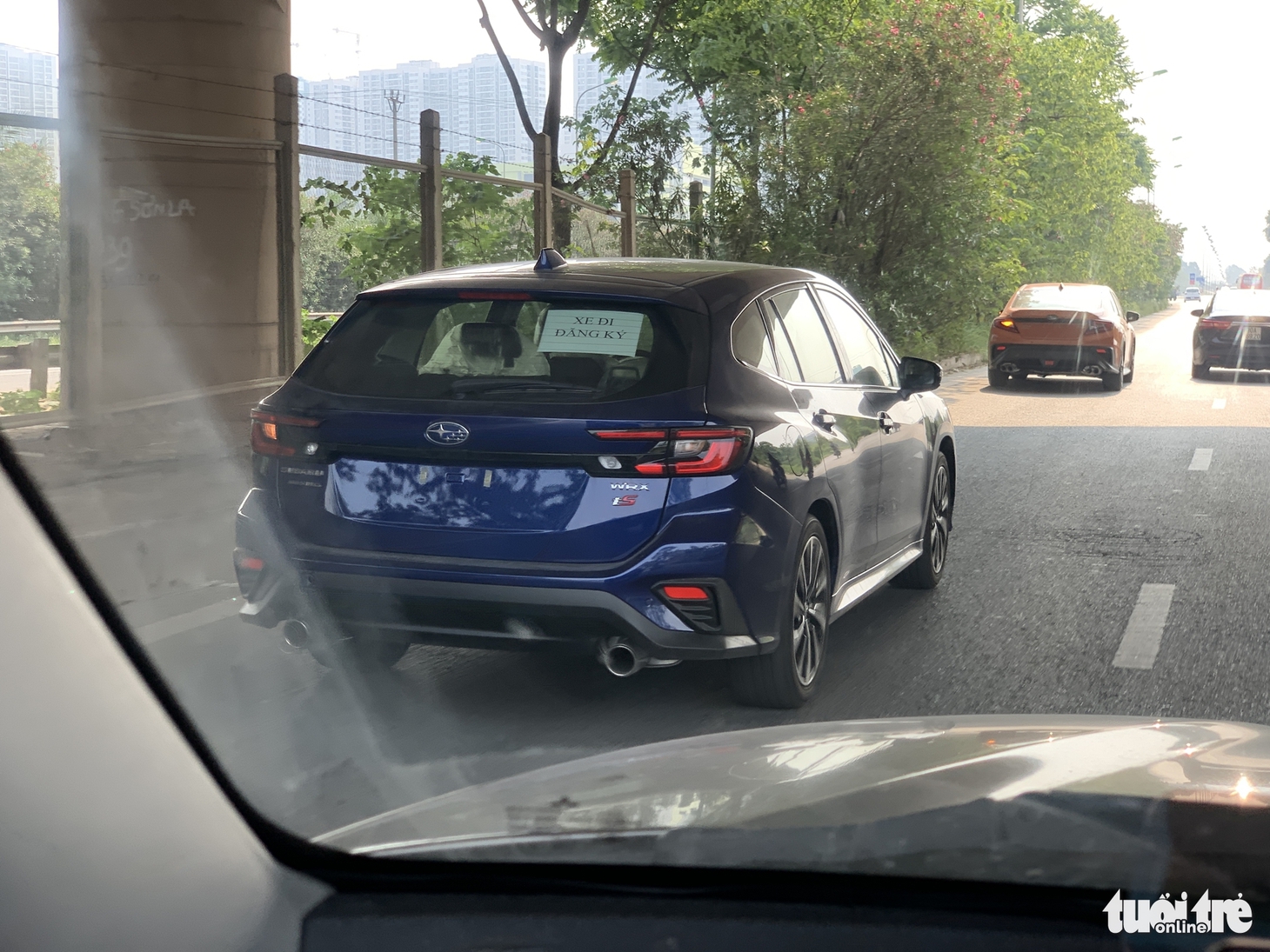 Subaru WRX 2022 chạy thử tại Việt Nam: Thêm kiểu dáng lạ, giấy dán kính hé lộ ngày mở bán - Ảnh 5.
