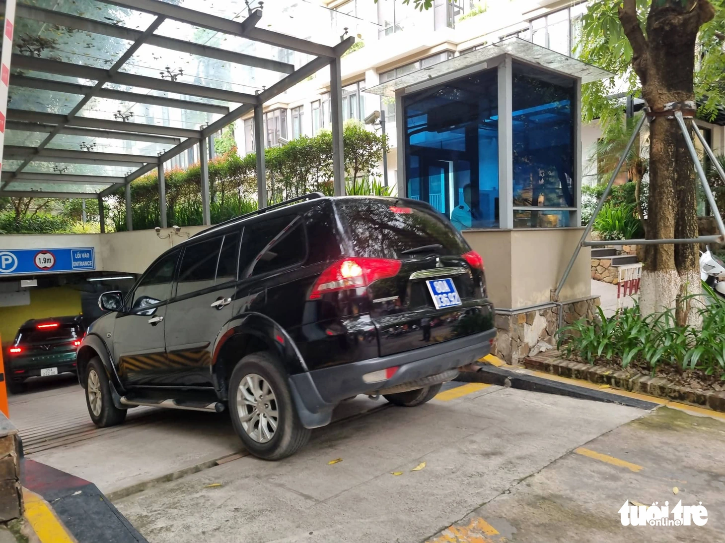 Khám xét nhà riêng các ông Nguyễn Thanh Long, Chu Ngọc Anh, Phạm Công Tạc - Ảnh 2.