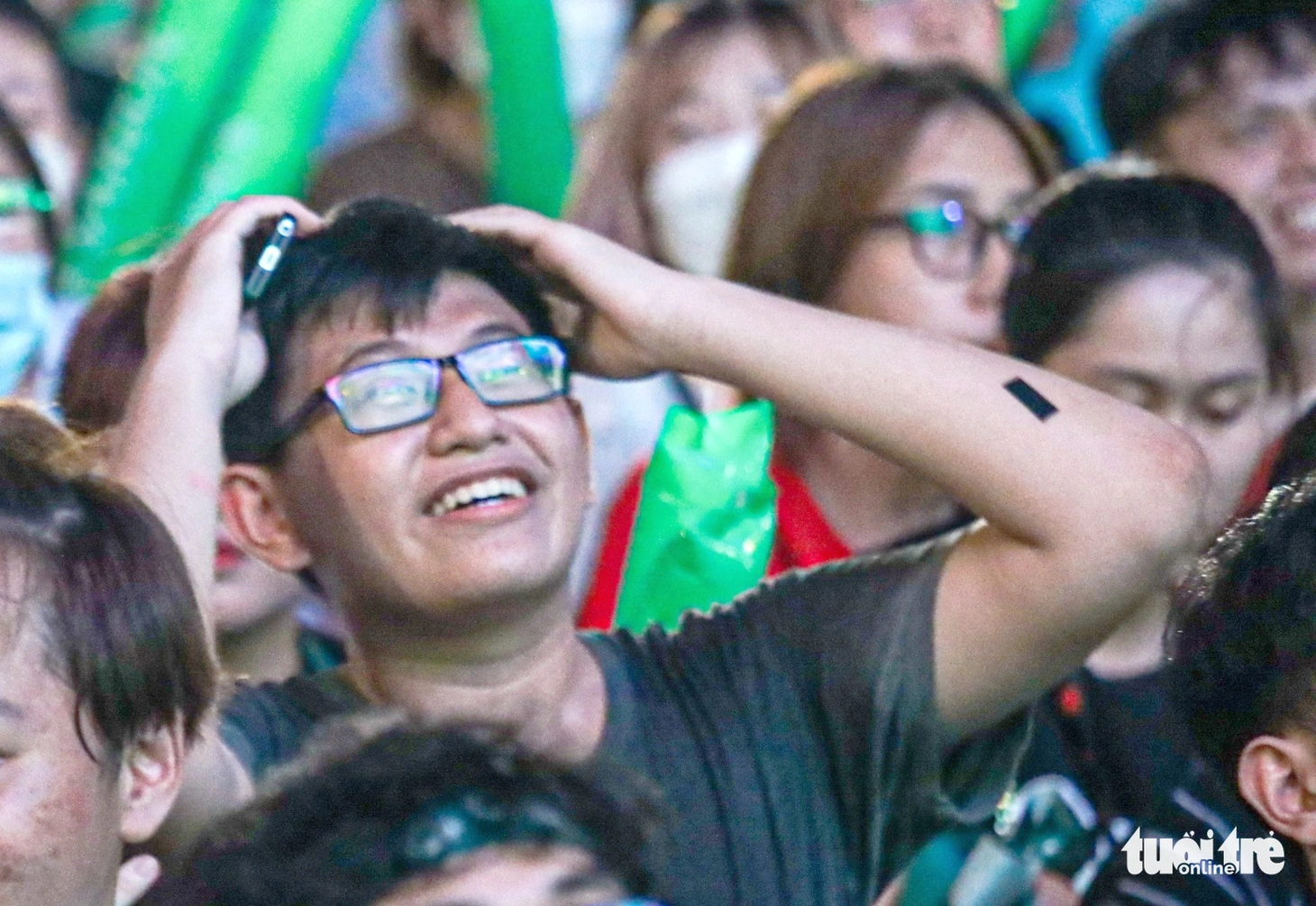 Cháy hết mình cùng U23 Việt Nam ở phố đi bộ Nguyễn Huệ - Ảnh 9.